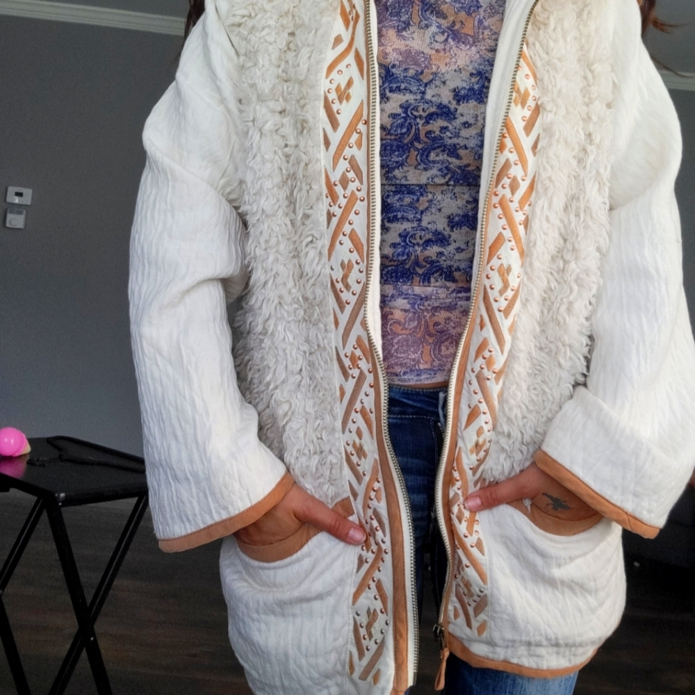 Hei hei coat size small